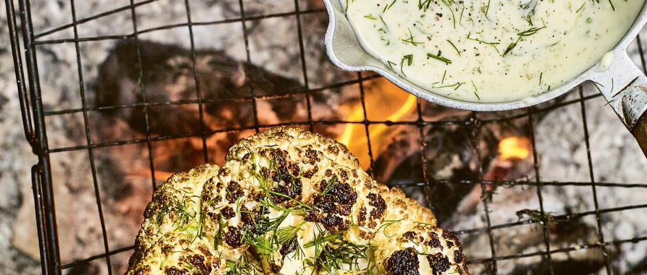 Hot smoked cauliflower with a cheese and dill sauce