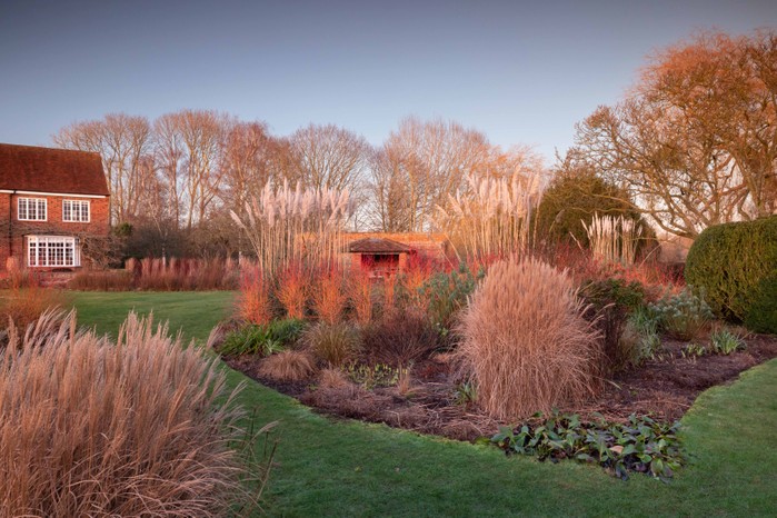 St Timothee garden, Berkshire. Designed by owner Sarah Pajwani