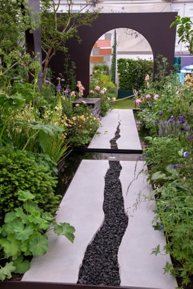 The Mothers for Mothers Garden  This Too Shall Pass, designed by Pollyanna Wilkinson at RHS Chelsea Flower Show 2022.